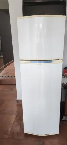 Geladeira consul para retirada de peças