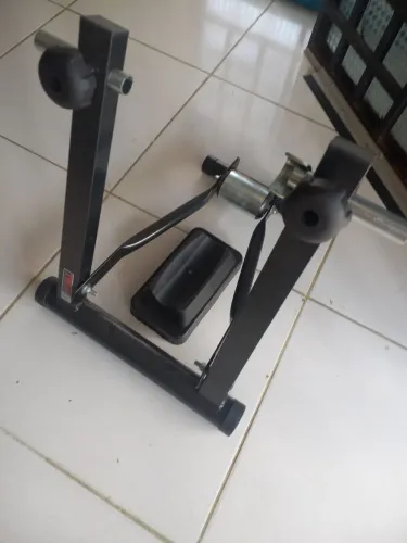 Rolo de treino - pedalar em casa