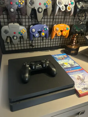 PS4 PlayStation 4 SLIM 1 TB - Garantia