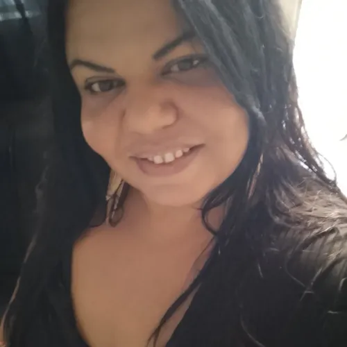 Cuidadora de idosos e acamados