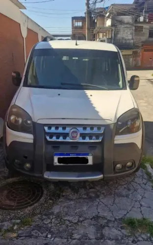 Fiat Doblo Adv.ext./adv.ext.loc. 1.8 16V Flex 2016