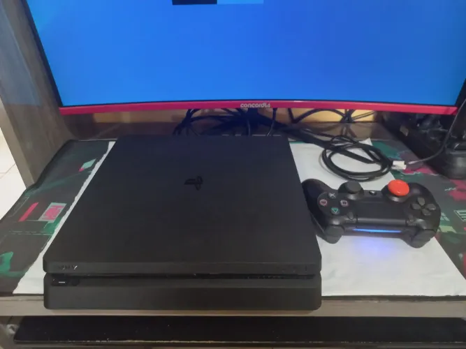 Playstation 4 slim 500gb + jogos