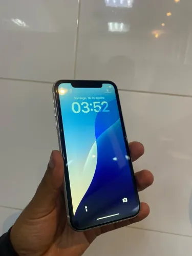 iPhone XR Branco