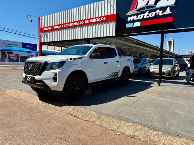 Nissan Frontier SV Attack CD 4X2 2.5 TB Diesel 2023