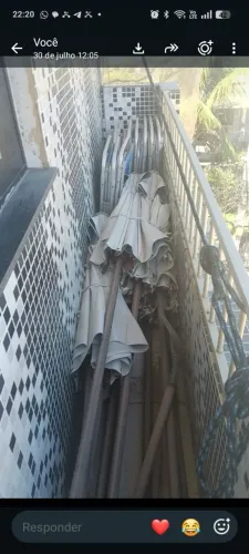 Sombreiros 2,40 semi novos 3 meses de uso