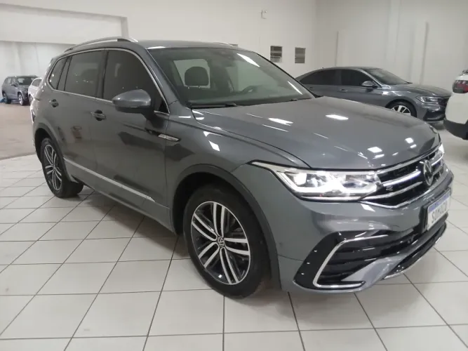 Volkswagen Tiguan Allspac R-line 300 TSI 2.0 2024