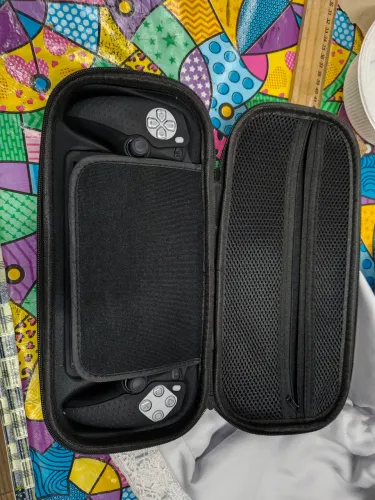Ps portal (com case, capinha, película já inserido, infelizmente sem caixa)