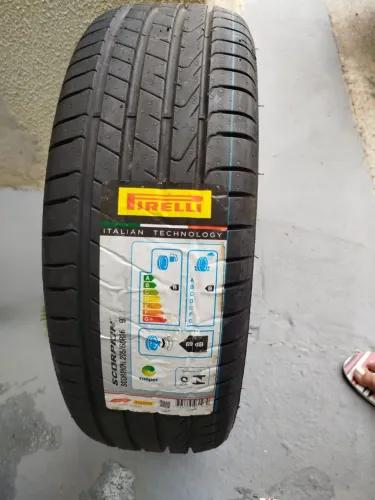Pneu Pirelli Scorpion 205/60 R16