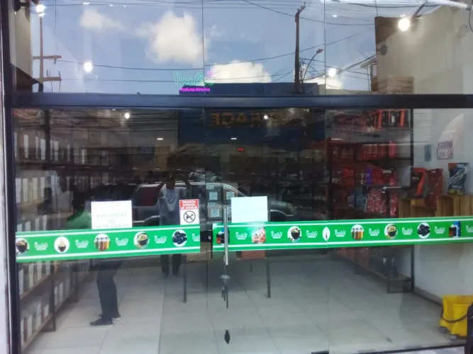 Excelente oportunidade no centro comercial de Abreu e Lima com 2 pavimentos com mais 400m²