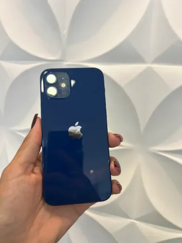 iPhone 12
