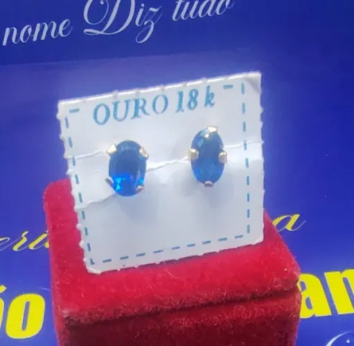 Brincos Ouro 18 Kilates Peso 0.50 Gramas Pedra Zircônia 6 mm x 4 mm