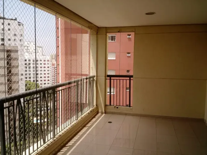 Apartamento para locação no Jardim Marajoara, 2 suítes, 2 vagas, 120m²!