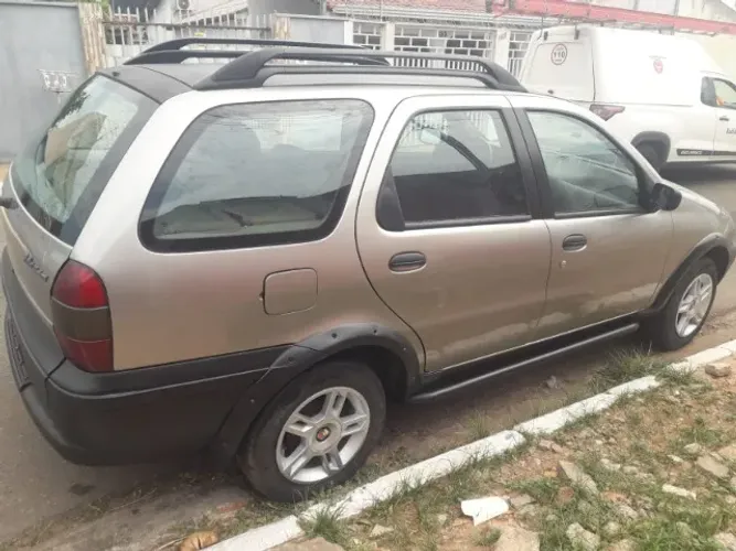 Fiat Palio Weekend Adventure 1.6 8v/16v 2000