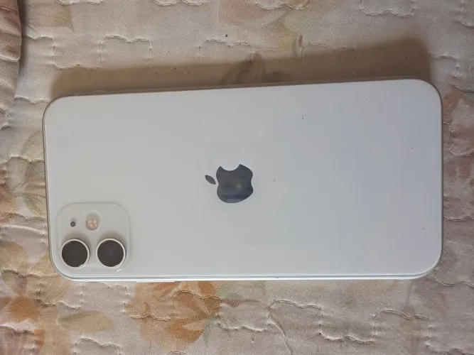 IPHONE 11 USADO