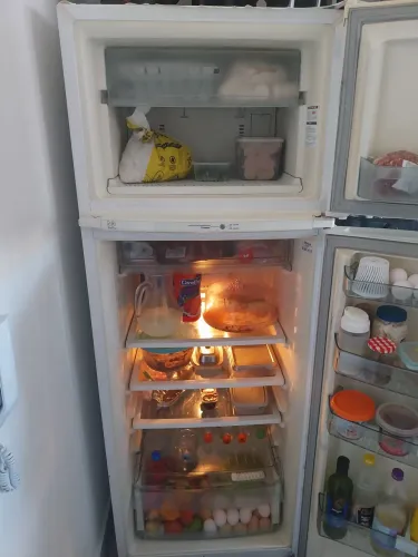 Vendo geladeira