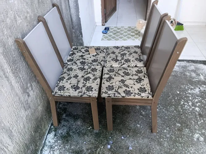 Jogo de cadeira