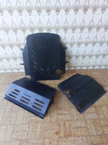 Kit de protetor de Karte e câmbio Triton Sport reforçado (Original Mitsubich)