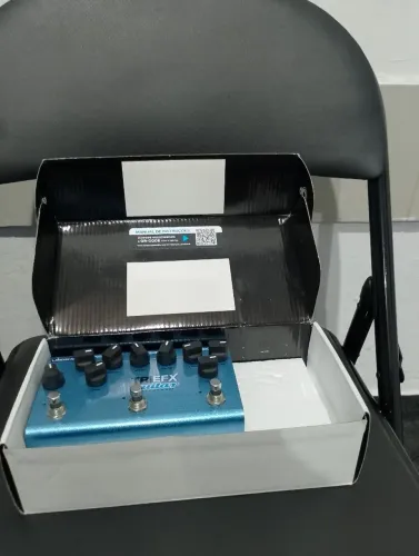 Pedal Labdscape TriEfex StompBox drive Chorus delay pré amp 
