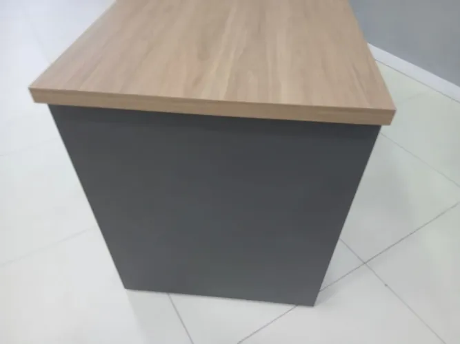 Mesa para escritório
