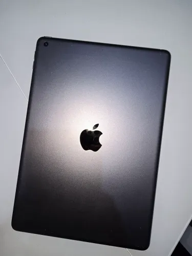 Ipad 9, 64 gb! Com caneta e capinha. Sem marcas de uso.