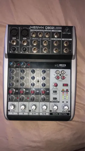 Mesa amplificadora interface xeryn802