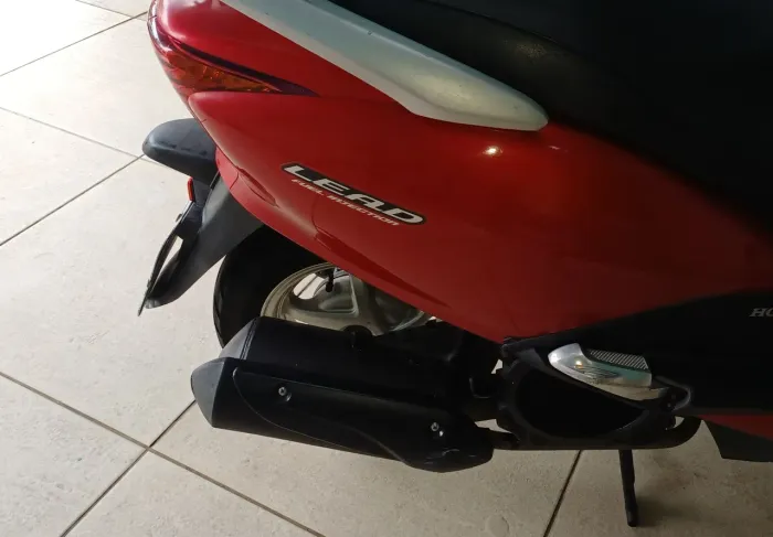 VENDO HONDA LEAD