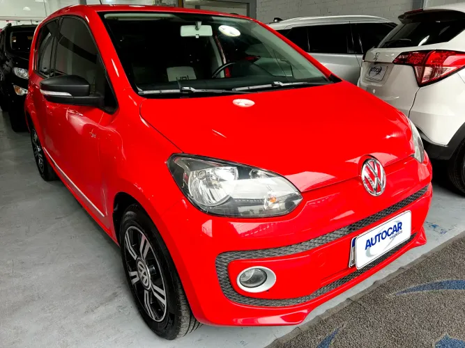 Volkswagen Up! Black/white/red 1.0 T. Flex 12V 5P 2015