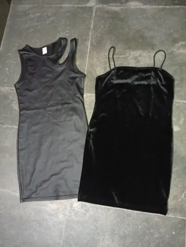 2 vestidos infantis