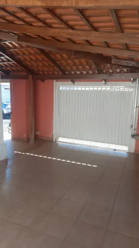 Casa locação bairro Carmelo, 3 quartos