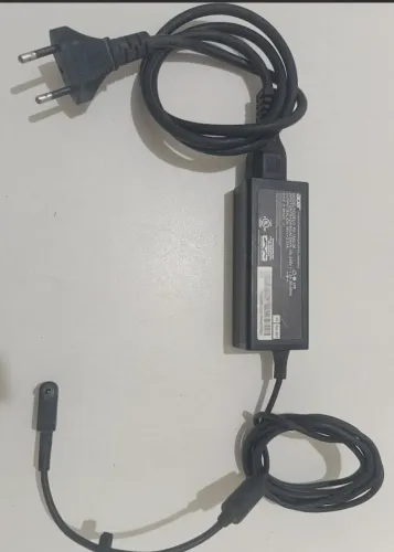 Fonte para notebook Netbook Acer 19v 2.37a seminova original