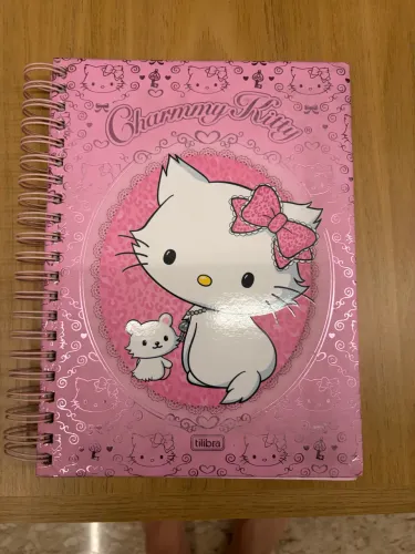 Caderno universitário Charmmy Kitty, capa dura, nunca usado. 200 folhas 