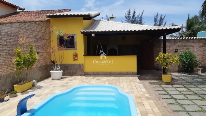 Casa de Praia com Piscina no Condomínio Orla 500 Cabo Frio/RJ