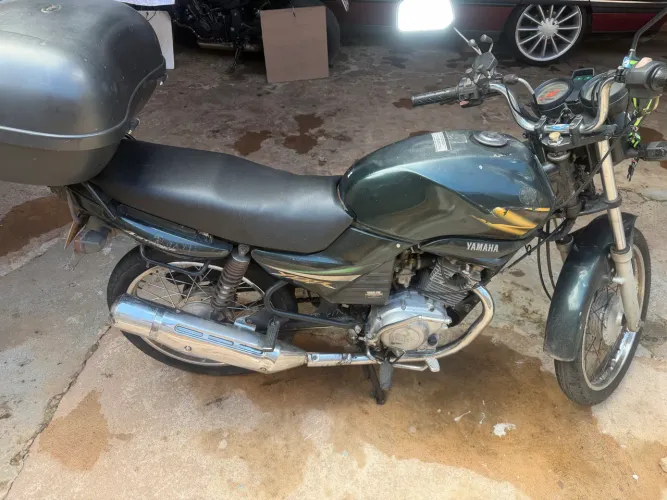 Ybr 125 ( 5500 pra ir logo aceito troca )