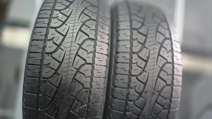 2 PNEUS 215 60 17 PIRELLI SCORPION
