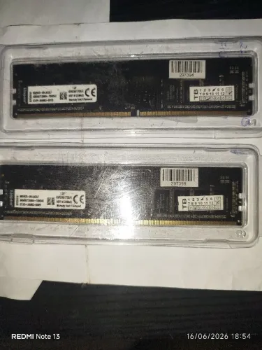 Par de Memória RAM Kingston DDR4 8GB (2x4GB) 2400MHz