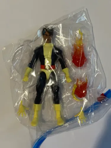 Boneco Jubileu e mancha solar marvel legends 97