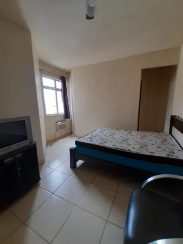 partamento no Jardim Panorama com um quarto enorme