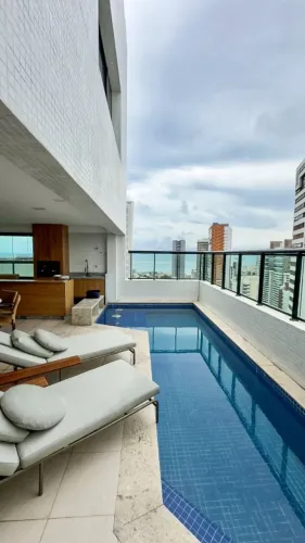 Cobertura Duplex à venda 4 suítes, com piscina, vista mar - Horto Florestal