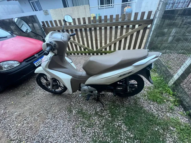 Honda Biz 125 2024 à venda