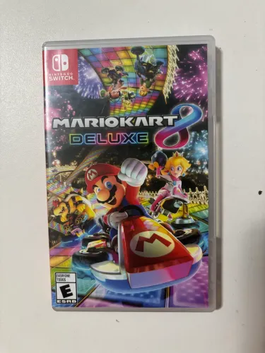 Mario Kart Deluxe- Nintendo switch