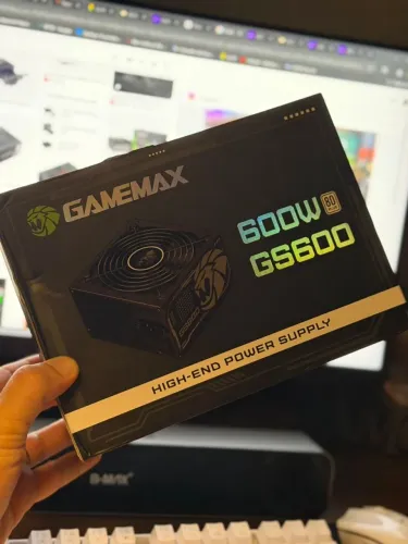 Fonte Gamemax GP650, 650W, 80 Plus Bronze, PFC Ativo, Com Cabo, Preto - GP650