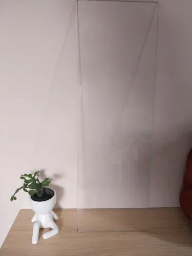 Prateleira de vidro transparente