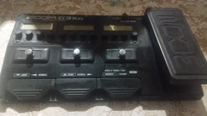 Pedaleira ZOOM G3XN 