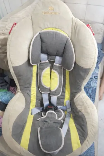 Vende-se Cadeirinha de Carro Galzerano