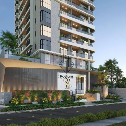 Apartamentos em Condomínio Club com varanda / sacada a aproximadamente 600m da praia de Ta