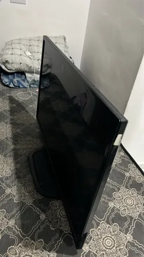 TV LG COM DEFEITO
