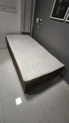 Cama box baú solteiro com colchão acoplado