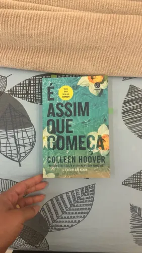 kit livros é assim que acaba e é assim que começa 