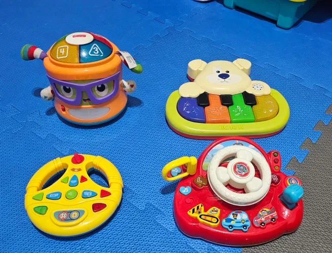 Kit de brinquedos sonoros