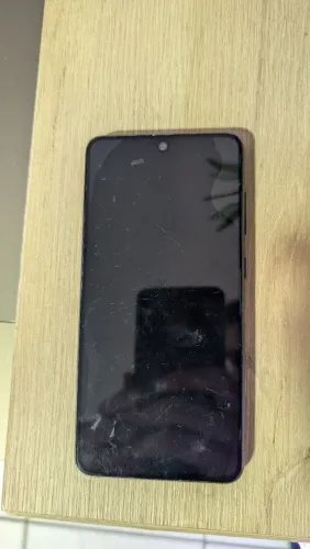 Samsung S21 FE com defeito
